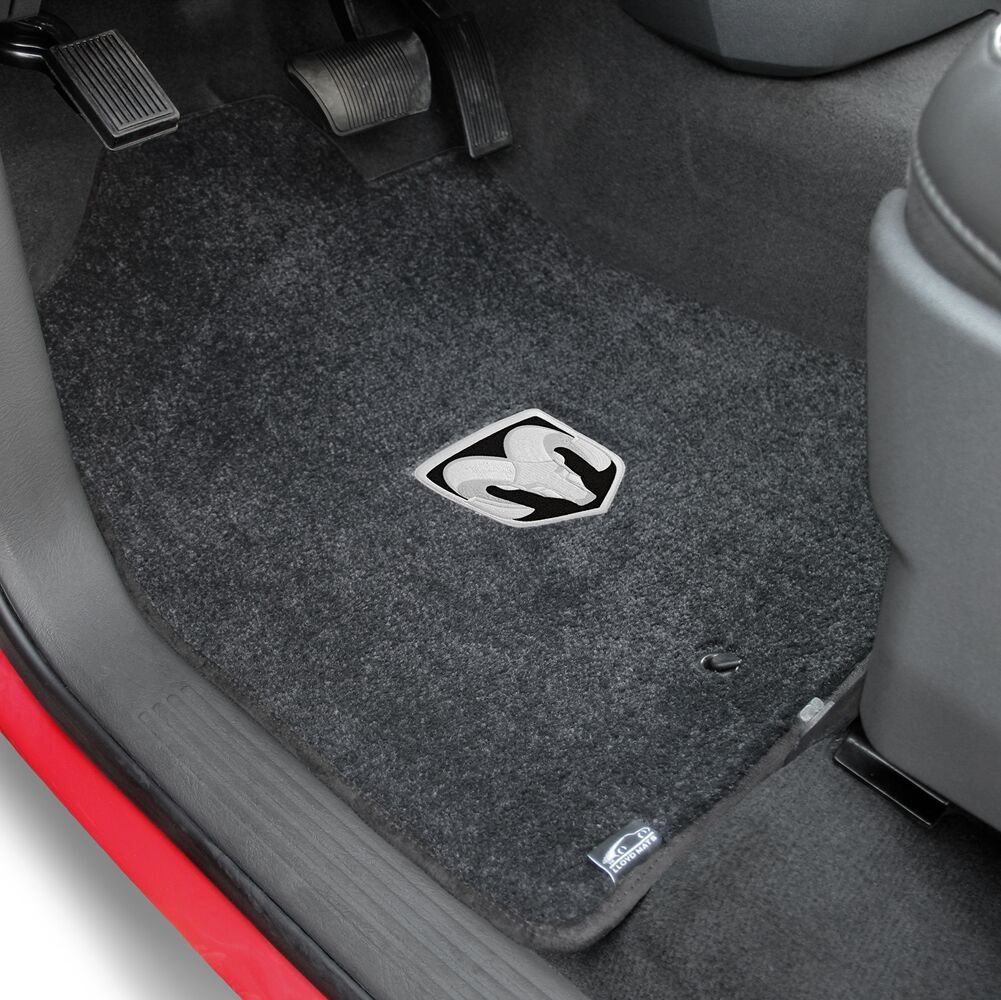 2012 2018 Ram 1500 Lloyd Ultimat Front Floor Mats Silver Ram Logo